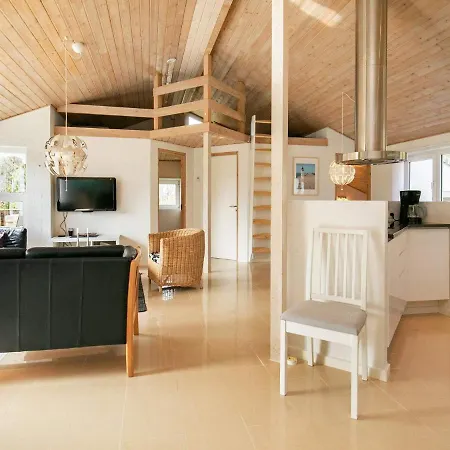 Сasa de vacaciones 10 Person In Hj Rring Hjørring