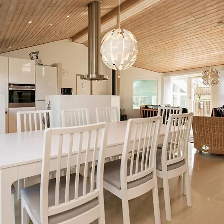 10 Person In Dom wakacyjny Hjørring